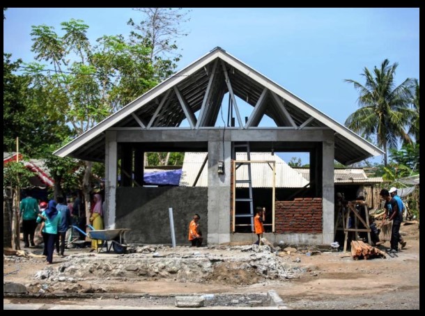 Desain Mezzanine Rumah Minimalis